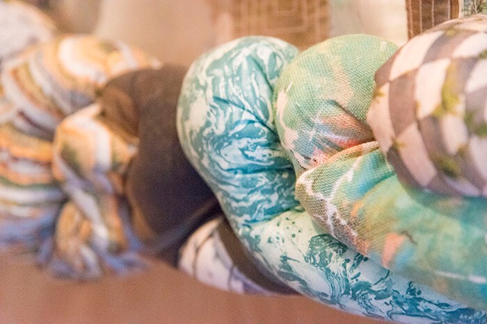 6_maya_beaudry_mold_gardens_on_the_ornemental_membrane_vue_d_exposition_maison_de_ventes_leclere_2017_2018_james_ruffato