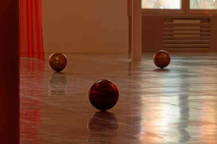 6_paul_maheke_ooloi_exposition_personnelle_triangle_france_asterides_friche_la_belle_de_mai_marseille_2019__aurelien_mole